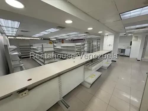 Agp Local Comercial En Venta El Cafetal, Ideal Para Tu Negocio 26-18291