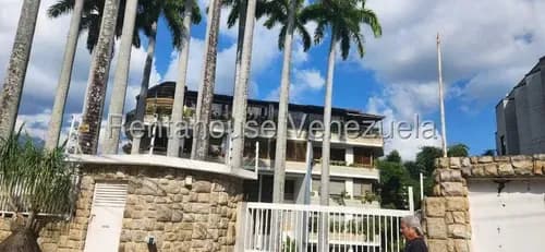 Apartamento En Venta - Urbanización Miranda - Antonieta Franco - Mls 26-10043