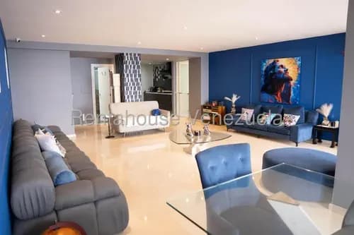 Nc Apartamento En Venta En Los Naranjos Del Cafetal Con Espectacular Vista Al Ávila 26-19443