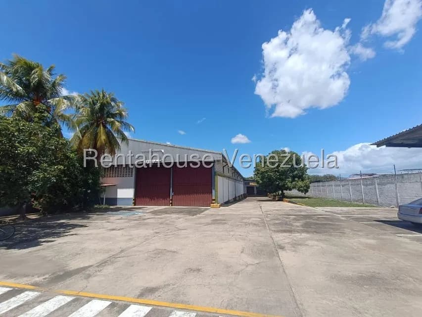 Comercial (Local Comercial) en Venta en Zona Industrial San Crispin, Aragua