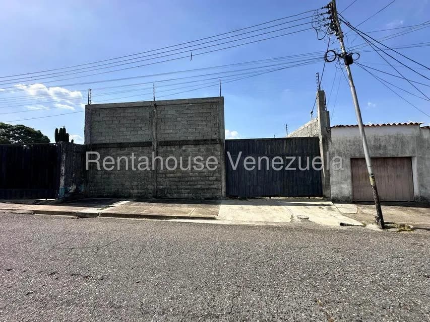 Comercial (Galpon - Deposito) en Venta en Araure, Portuguesa