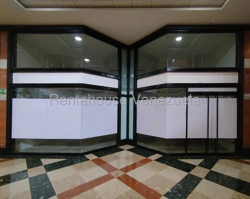 Comercial (Local Comercial) en Alquiler en Los Naranjos del Cafetal, Distrito Metropolitano
