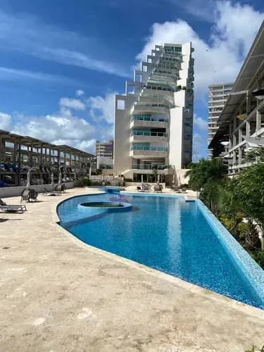 En Venta Apartamento En Apartamento En El Conjunto Turístico Atlántica Tucacas Estado Falcón - Venezuela / Emer.