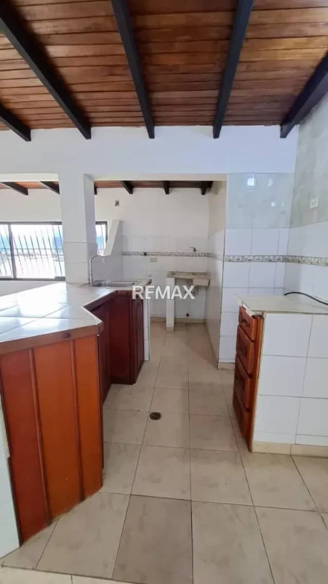 APARTAMENTO EN ALQUILER EN LA ERMITA