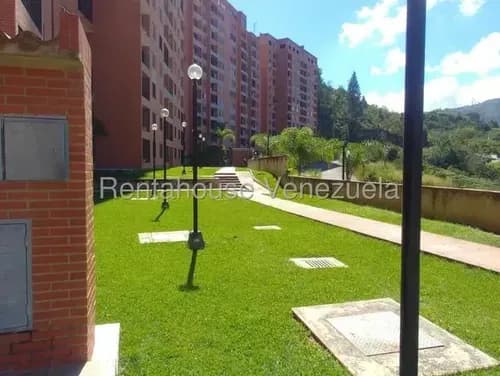 Hermoso Apartamento Remodelado, Excelente Vista 2 Puestos 26-20463 Js
