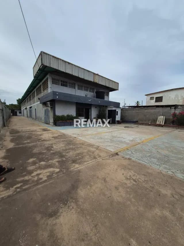 VENDE GALPÓN en el Sector Arismendi, Socorro
