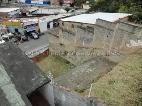 Terreno En Venta Con Proyecto Y Estudio De Suelo En Charallavito, Baruta 23-24344