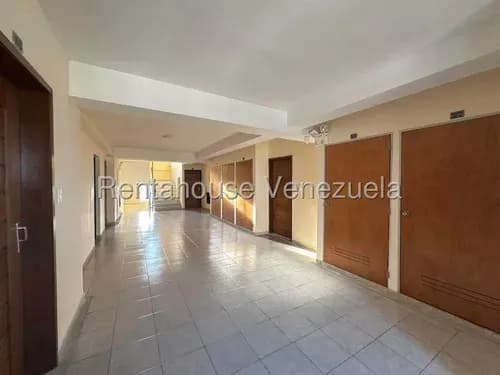 Apartamento En Alquiler En Zona Oeste Barquisimeto Jrh Confort Suite