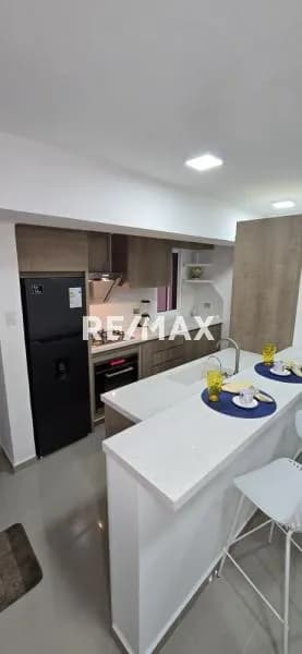Rn Venta lujoso apartamento en el corazón del Este de Barquisimeto, completamente amoblado y equipado. en Barquisimeto