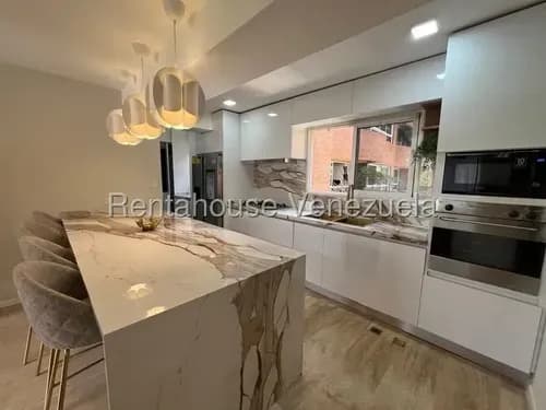 Apartamento En Alquiler // El Rosal Mg 6-14816