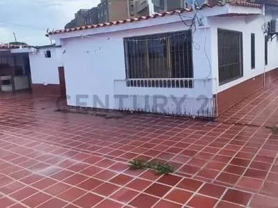 "Casa en Venta en Urb. Jorge Coll-Maneiro Isla de Margarita - Inversión Premium"