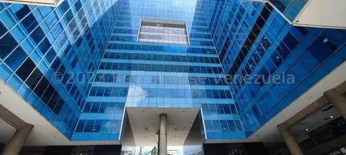 Cs Se Vende Oficina En Los Palos Grandes 24-2357
