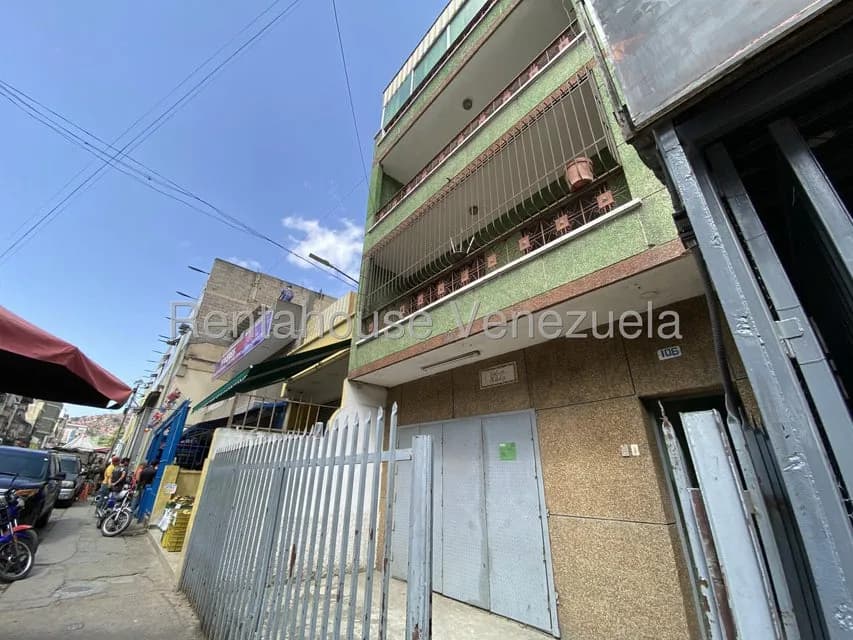 Comercial (Local Comercial) en Venta en Catia, Distrito Metropolitano
