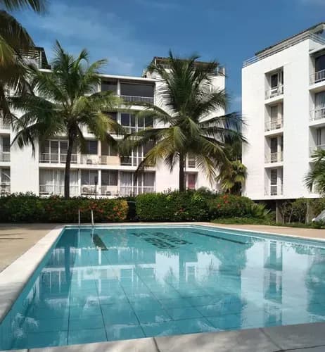 Se Vende Penthouse De 3 Hab Con Terraza Bosque Del Neverí, Av Costanera, Nva Barcelona
