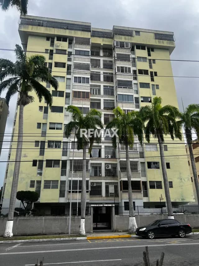 ALQUILO APARTAMENTO ZONA ESTE( FUNDALARA)BARQUISIMETO