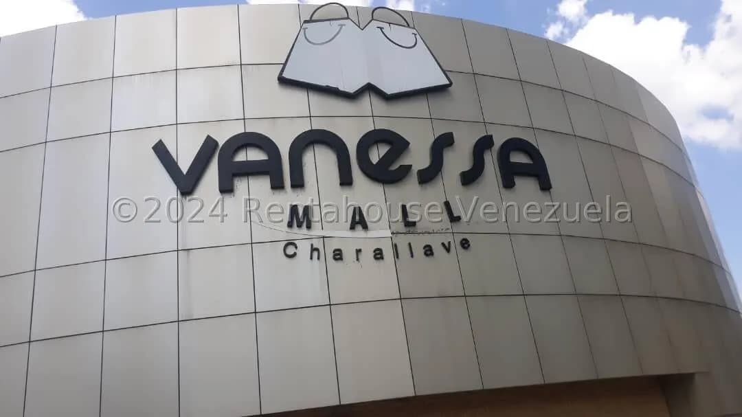Comercial (Local Comercial) en Venta en Centro de Charallave, Miranda