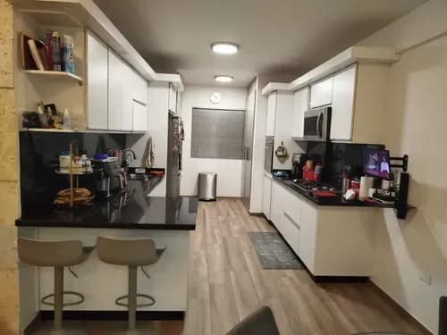 Solo Cliente Totalmente Remodelado, Espectacular Townhouse San Diego Que Cuenta Con Planta Eléctrica Y Condominio Cerrado. Rg