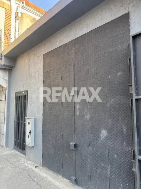 Local Comercial en Alquiler Carrera 19 entre Calles 12 y 13 Zona Este - Barquisimeto