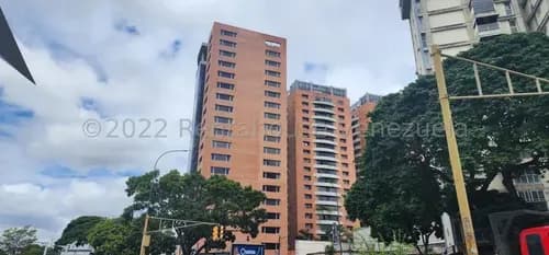 Oficina Comercial En Venta En Los Dos Caminos, En Obra Gris, Haz Realidad La Empresa De Tus Sueños Mls #26-1127 Bm