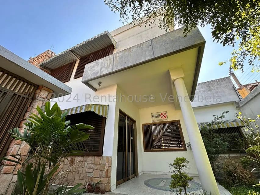 Comercial (Edificio) en Venta en El Limon, Aragua