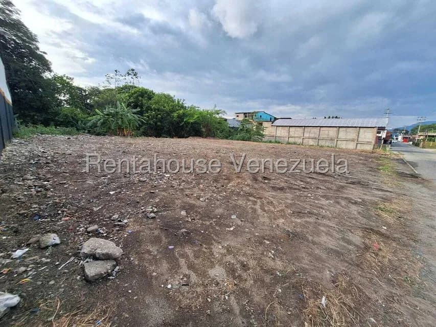 Terreno (Comercial) en Venta en Avenida Bolivar, Merida