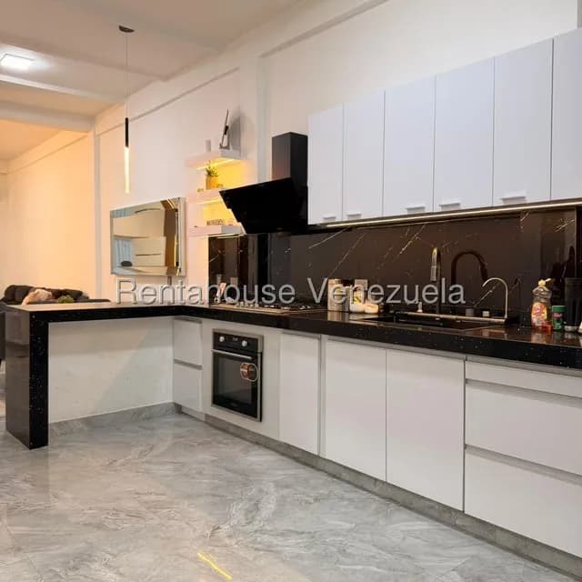 Comercial (Edificio) en Venta en Cementerio, Distrito Metropolitano
