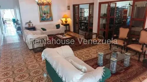Casa En Venta A Un Minuto De La Vigilancia De Club De Campo Con Areas Verdes Fc 26-15178