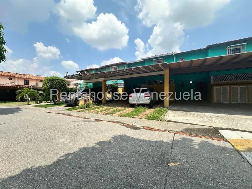 Casa (Duplex) en Alquiler en Plaza Antigua, Portuguesa