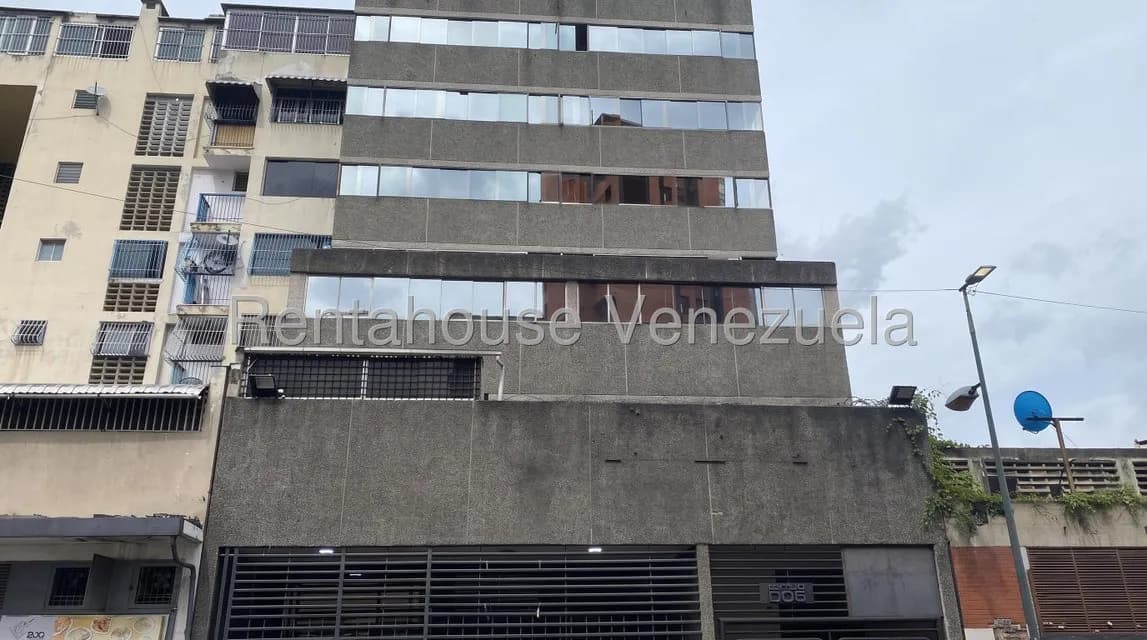 Comercial (Local Comercial) en Alquiler en Bello Monte, Distrito Metropolitano
