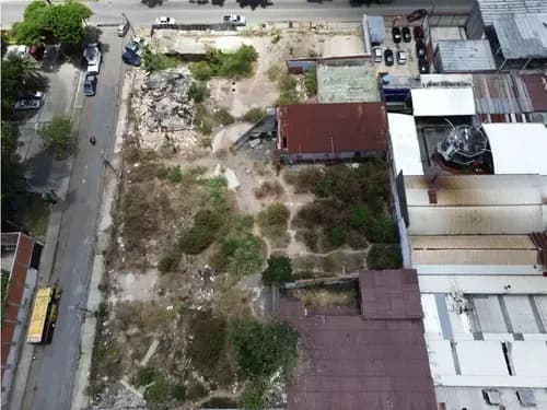 En Venta Terreno Comercial En Los Dos Caminos. Sucre - Caracas