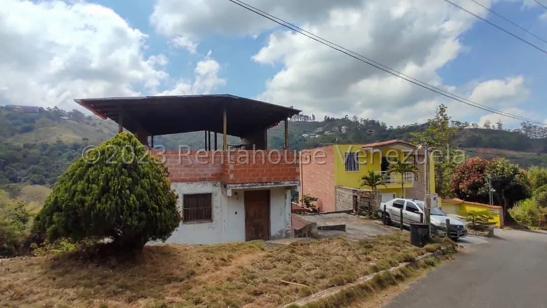 Terreno (Residencial) en Venta en Club de Campo, Miranda