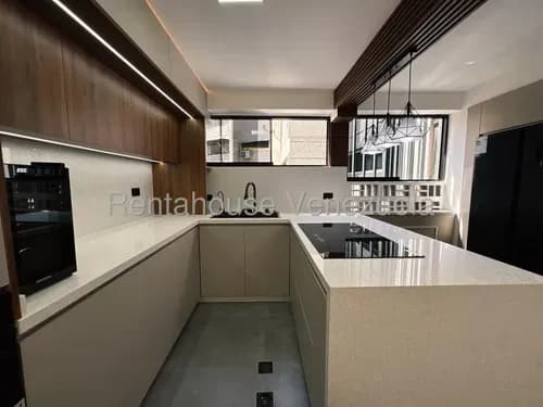 Lld/ Apartamento Ubicado En El Boulevard Del Cafetal Completamente Remodelado (tuberías, Electricidad) A Estrenar 26-20834