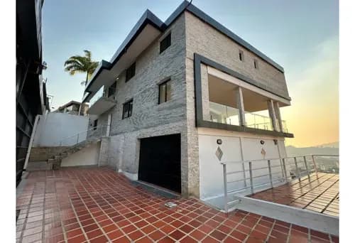 En Venta Casa En Colinas De Los Chaguaramos Mgg/hb