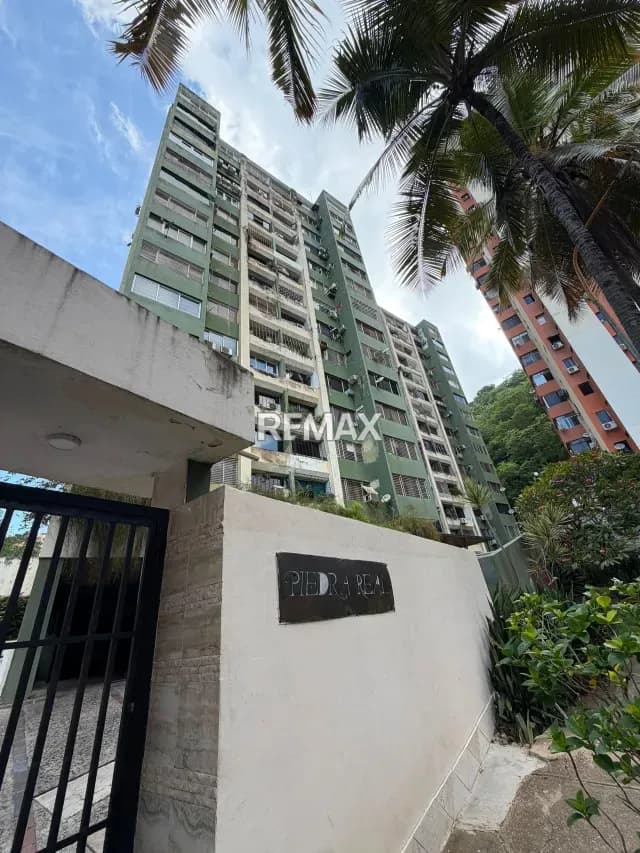 En venta Apartamento cómodo Apartamento en Las Chimeneas Valencia - calle cerrada con vigilancia