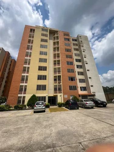 Apartamento En Mañongo Naguanagua Conjunto Doral Country Mv