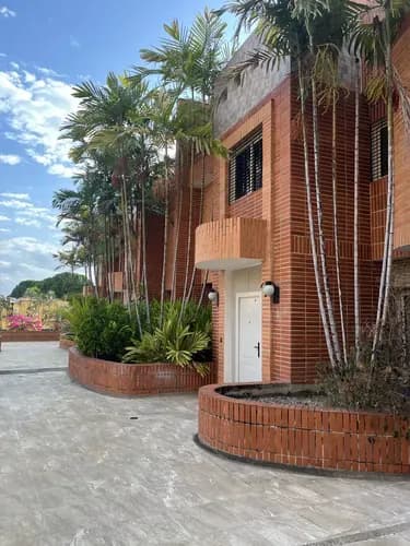 Yia Impecable Townhouse En Res Villa Amalfi, Trigal Norte