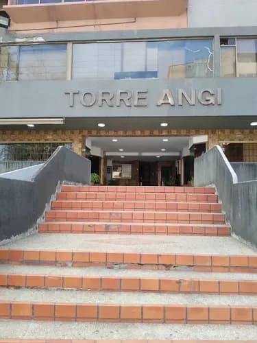 Atlantis Brsca Ofrece En Alquiler Consultorio Torre Angi