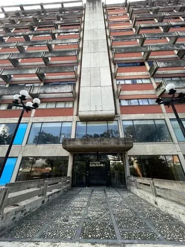 En Venta Oficina En La Av. Bolívar, Centro Profesional Avenida Bolívar, Valencia