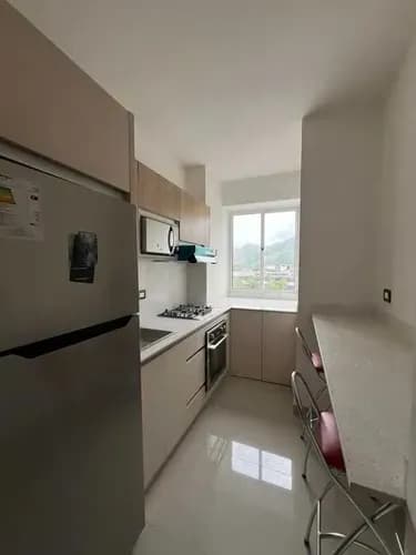 Apartamento En Venta En Bayona Suites 56m2 Maracay Fs