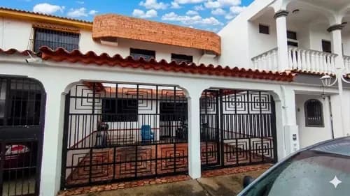 Venta De Casa San Diego El Remanso Dos Niveles Calle Cerrada Tanque Subterraneo. Clientes Compradores Directos