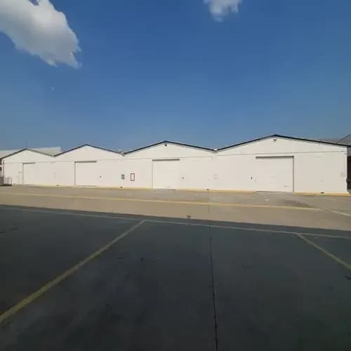 Eglee Suarez Alquila Galpón En Isanova Zona Industrial Municipal Ll, Frente A Ford Motors, Vía Aeropuerto. PLG-158