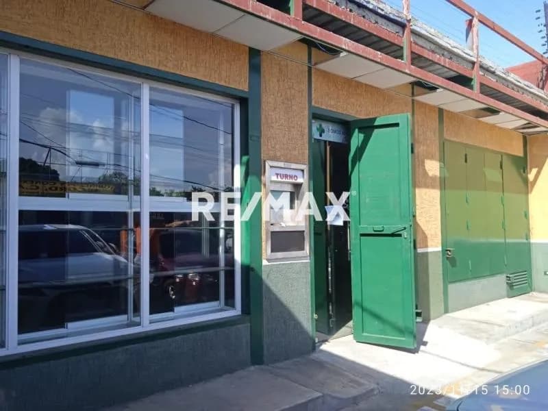 LOCAL EN VENTA CENTRO DE BARQUISIMETO CARRERA 26