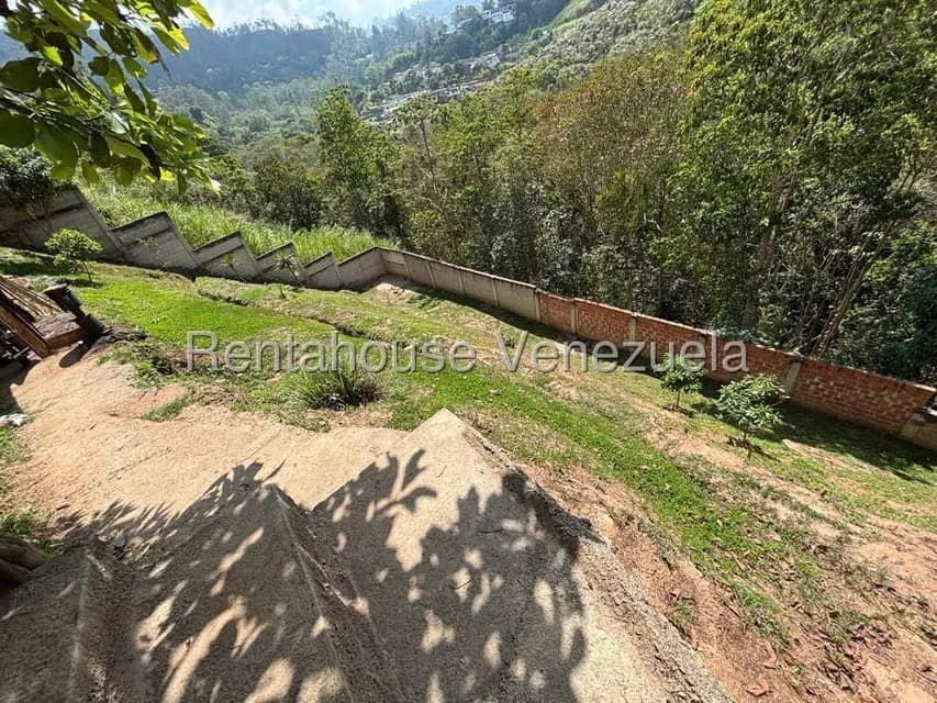 Terreno (Residencial) en Venta en Pan de Azucar, Miranda