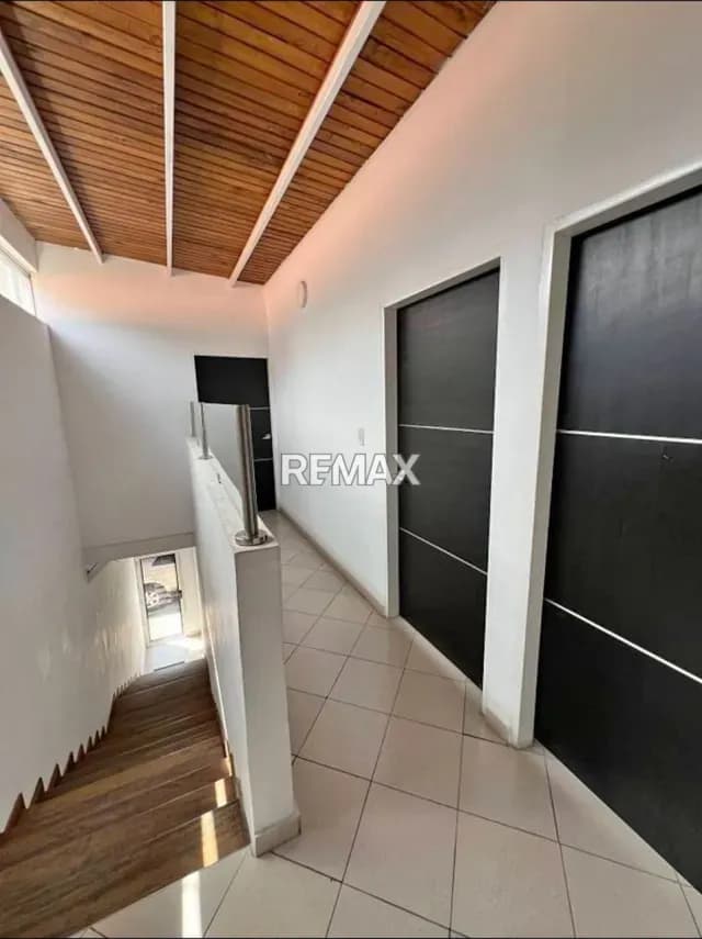 Oficina en venta en el este cerca del Sambil