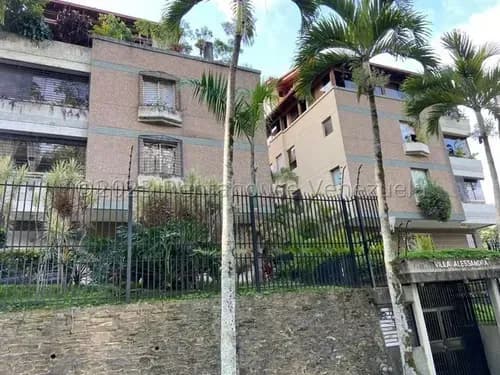 Ph En Venta En Urbanización Miranda 24-1023 Cs