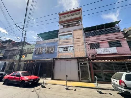 Y.t. Casa En Venta, Catia Mls #26-21498