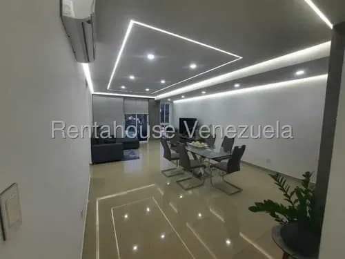 En Venta Apartamento Semi Equipado, En Excelente Zona Del Trigal Norte, Con Una Distribución De 144 Metros, Planta 100% Y Pozo De Agua, Cocina Diseñada Por Kuchi Hogar Equipada,