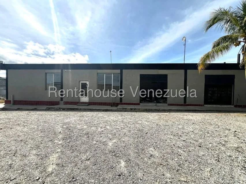 Comercial (Local Comercial) en Alquiler en Zona Industrial 1, Lara