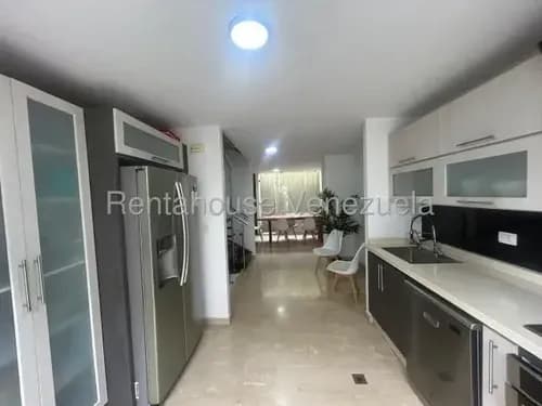 Raul Gutierrez Garrido Vende Townhouse En Venta Encolinas Del Viento Este De Barquisimeto Lara Mls #26-4951