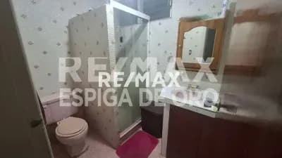 EN VENTA ESPECTACULAR CASA-QUINTA DE 1.644 METROS CUADRADOS UBICADA AL FRENTE DE LAS TRES CRUCES